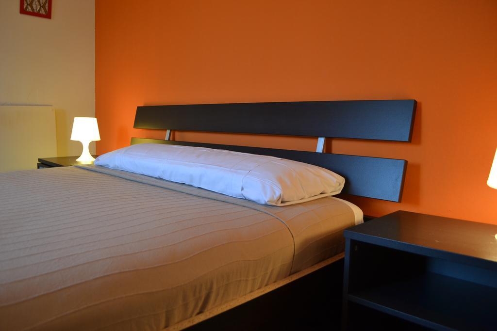 Blue Hostel Барселона Номер фото
