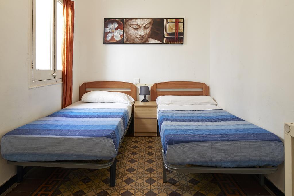 Blue Hostel Барселона Экстерьер фото