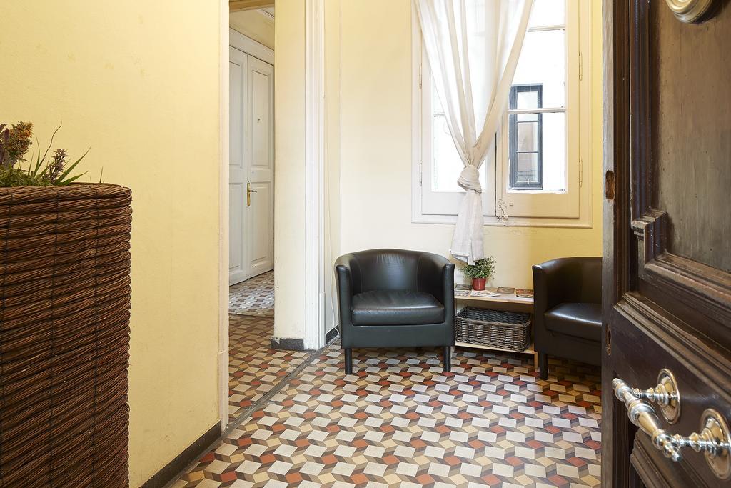 Blue Hostel Барселона Экстерьер фото