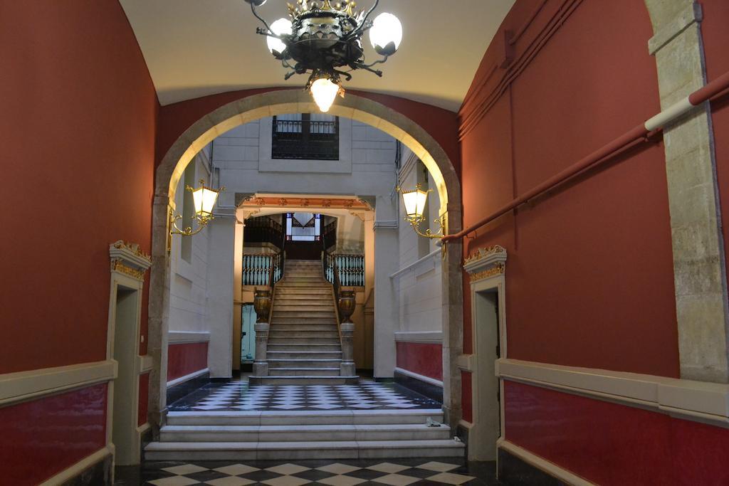Blue Hostel Барселона Экстерьер фото