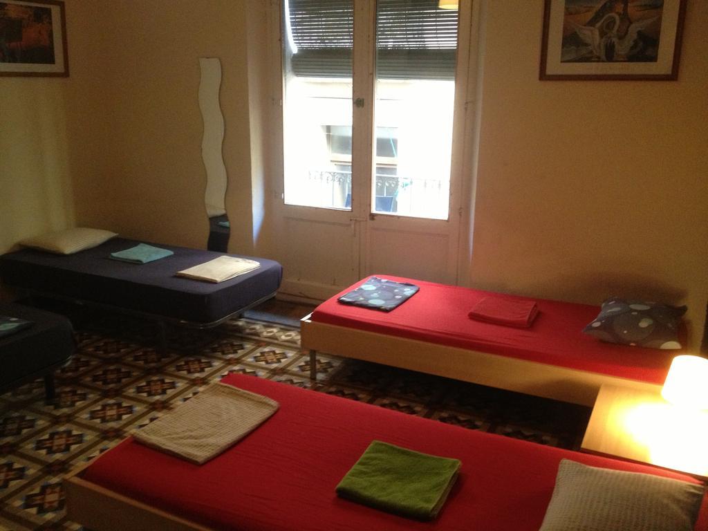 Blue Hostel Барселона Номер фото